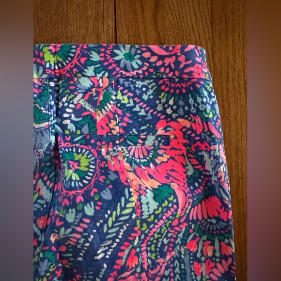 💙🩷Lilly Pulitzer Bright Blue Multicolored Floral Medallion Print Crop Pants 0🩷💙 - Picture 5 of 6